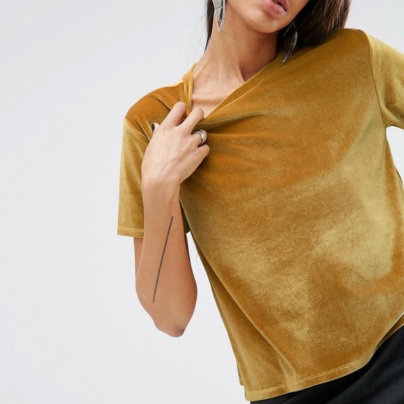 ASOS Yellow Gold Velvet Velour T Shirt Top Sz 4 - Picture 3 of 5